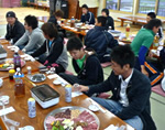 1年から4年までのゼミ生による新入生歓迎夕食会01