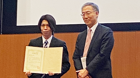 食品安全健康学専攻 高須 涼兵さんが「第80回日本栄養・食糧学会大会」で学生優秀発表賞を受賞