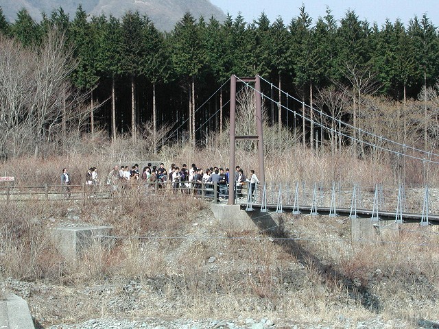 2005-04-08_12-46-31.jpg