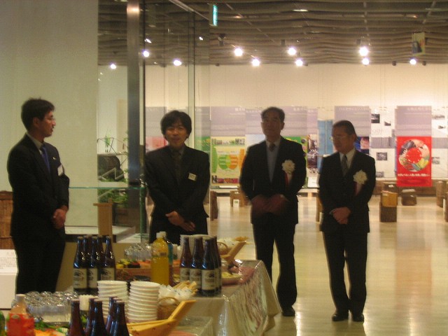 2005-03-05_18-24-38s.jpg