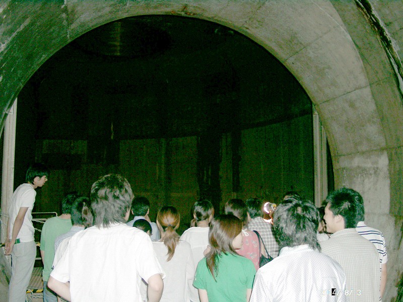 08030011s.jpg
